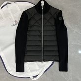 モンクレールダウンジャケット 082 定番モデル